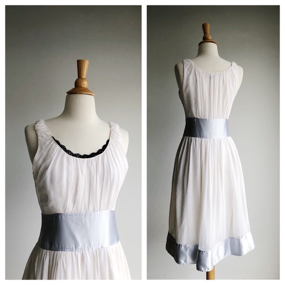 CHLOE | Silk Crepe Scoop Neck Dress | 4 - Picture 3 of 7